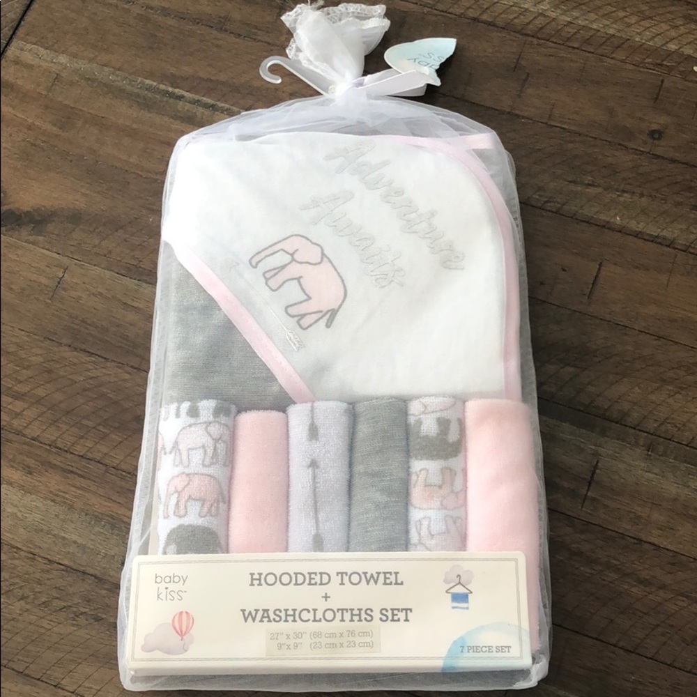Baby Kiss hooded towel& washcloths set